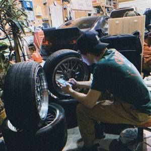 Meet your Posher, Tanner